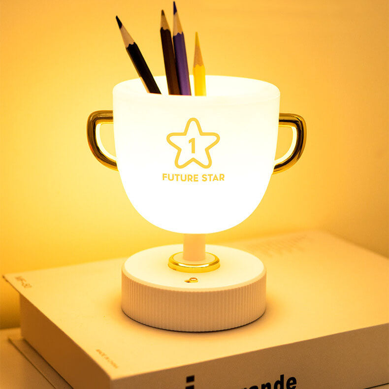 Kreative Pokal LED Nachtlicht USB Tischlampe