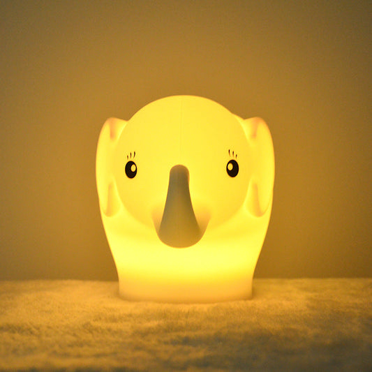 Kreativer Elefant Silikon USB Pat LED Nachtlicht Tischlampe