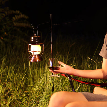 Traditionelle Bauernhaus wasserdichte wiederaufladbare Eisen Acryl Zylinder LED Tischlampe für Unterhaltungsraum