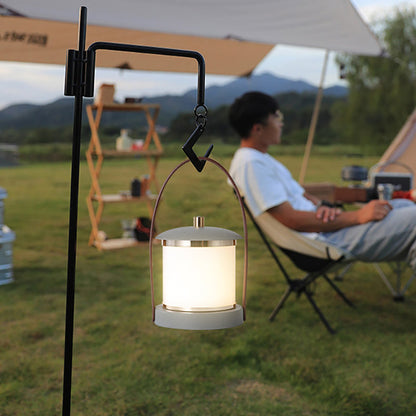 Zeitgenössische Einfachheit Tragbare Imitationsleder Acryl Zylinder LED Nachtlicht Campinglicht für den Außenbereich Terrasse