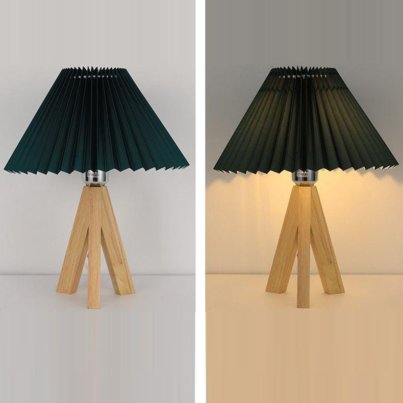 Moderne Minimalistische Trapezförmige Tripod Geknitterter Stoffschirm Holz 1-Lampe Tischlampe Für Schlafzimmer