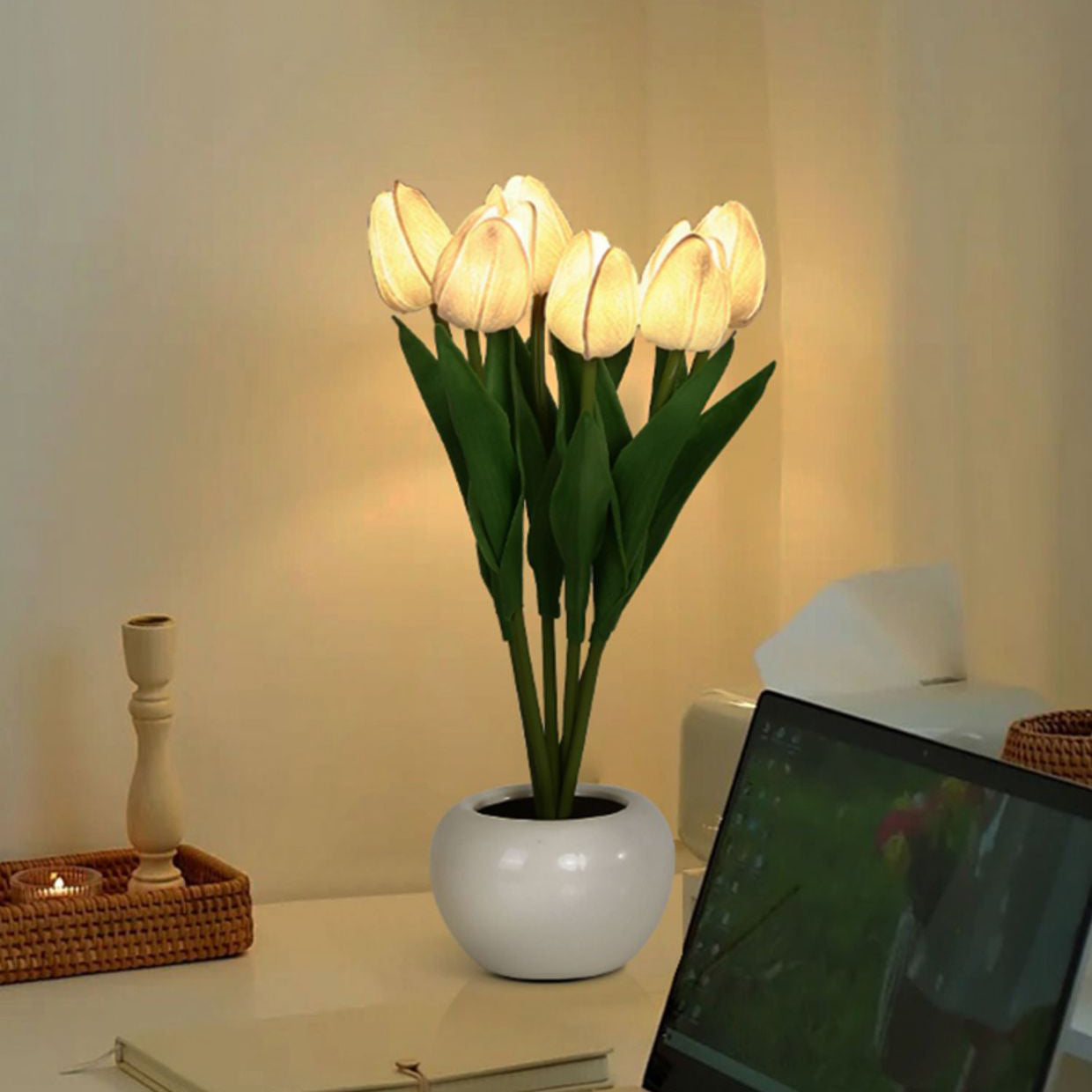 Moderne Art Deco PU Keramik Tulpe Simuliertes Blumen LED Tischlampe Für Nachttisch