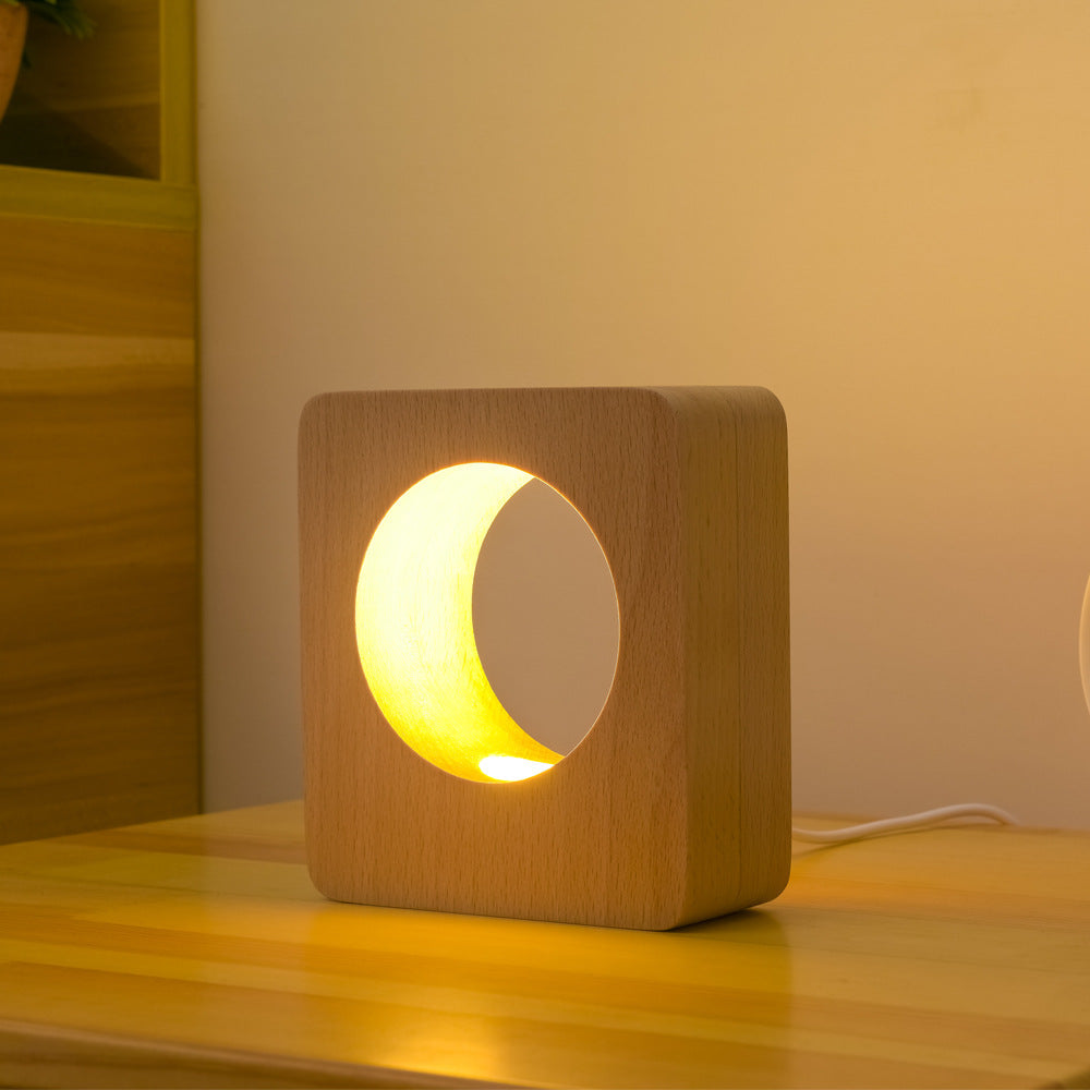 Moderne Quadratische Baumloch Massivholz USB Wiederaufladbare LED Nachtlicht Tischlampe