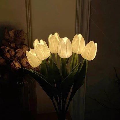 Moderne Art Deco PU Keramik Tulpe Simuliertes Blumen LED Tischlampe Für Nachttisch