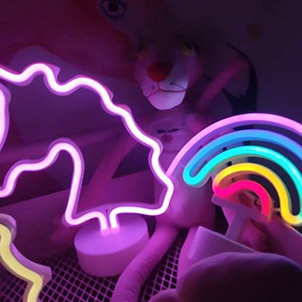 Zeitgenössische Kreative Regenbogen-Einhorn Kunststoff AcryLED Tischlampe Für Schlafzimmer