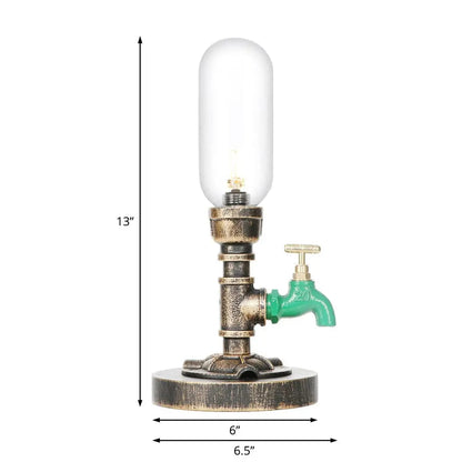 Industriedesign Tischlampe mit Metallrohr