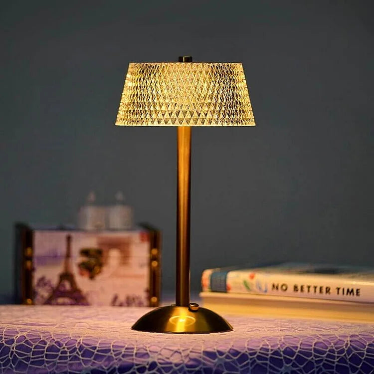 – Elegante und moderne Tischlampe