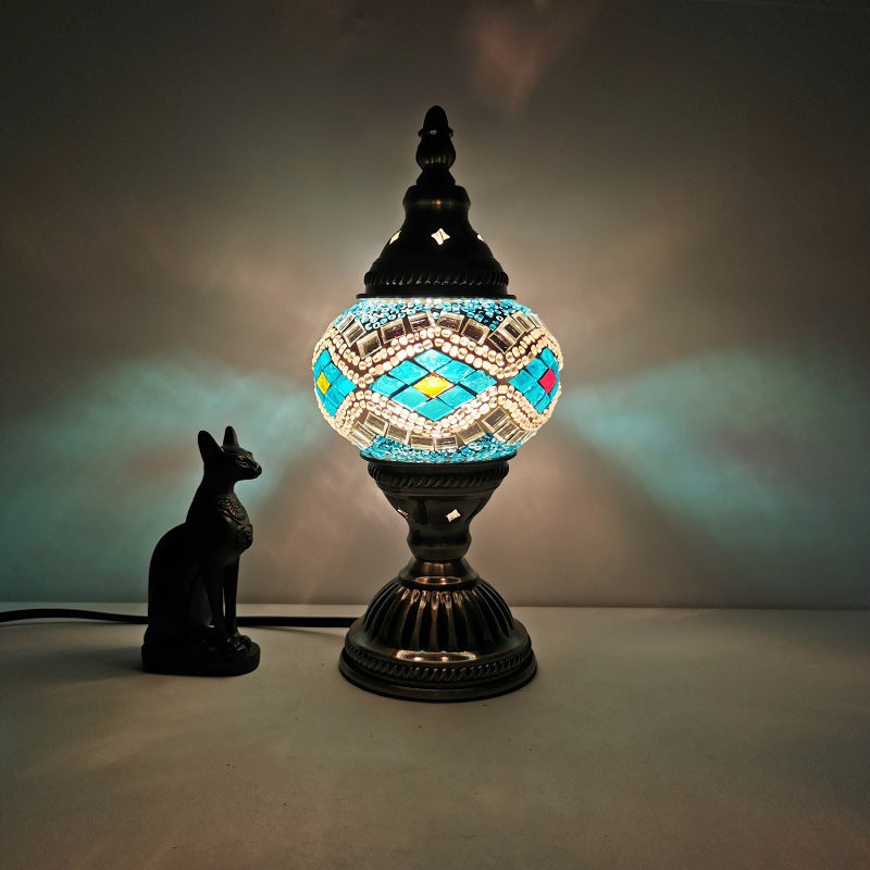 Traditionelle Tiffany Oval Glass Iron 1-Licht Tischlampe für das Wohnzimmer