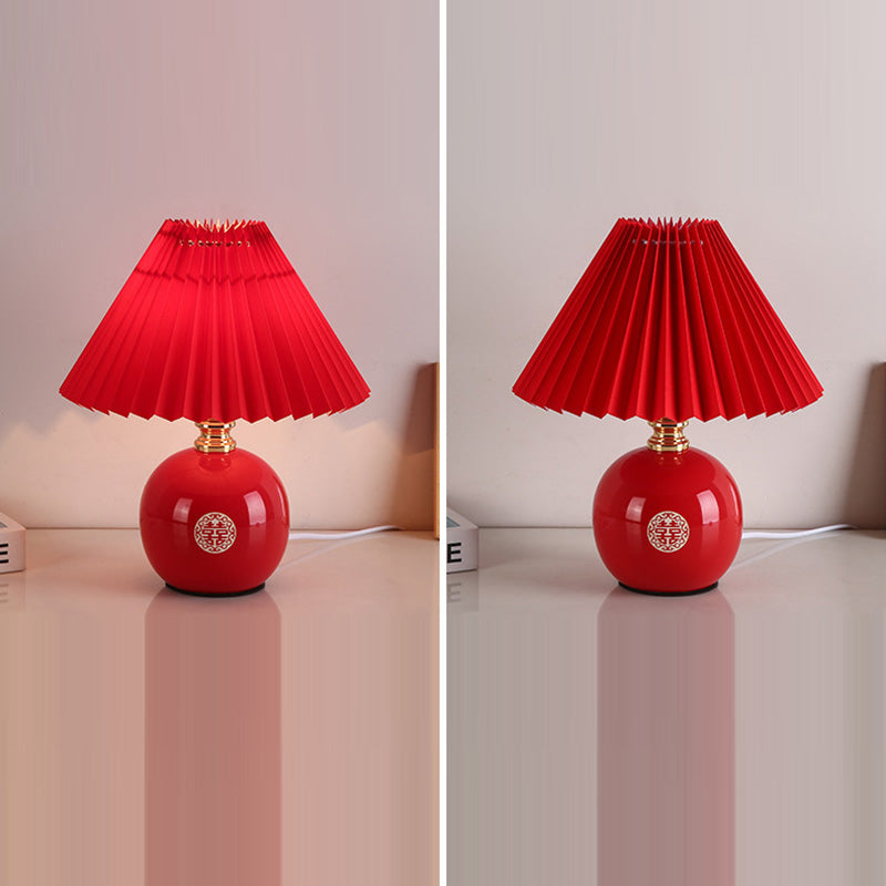 Moderne Art Deco Orb Basis Gerüschtes Stoff Keramisch 1-Licht Tischlampe Für Schlafzimmer