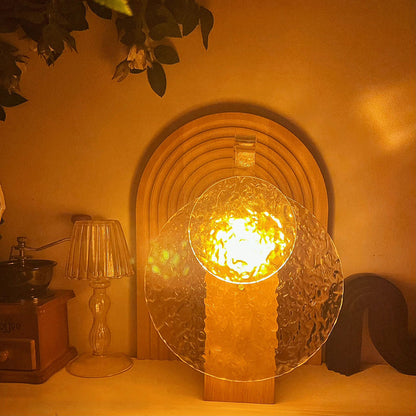 Zeitgenössische kreative wiederaufladbare runde Wasserwellenlicht Schatten Holz Acryl LED Tischlampe für Schlafzimmer