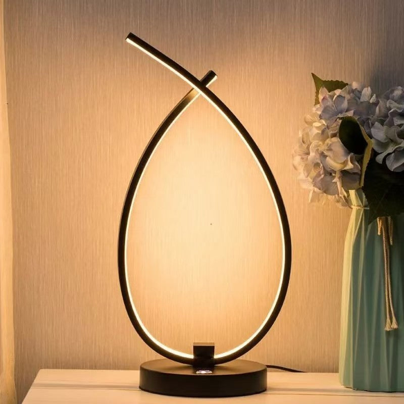 Moderne Minimalistische Wassertropfen Spiral Aluminium Silikon USB LED Tischlampe Für Schlafzimmer