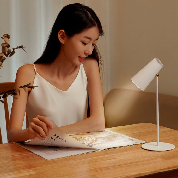 Moderne Minimalistische ABS PP PC Wiederaufladbare Zylinder Abnehmbare LED Schreibtischlampe Für Studium