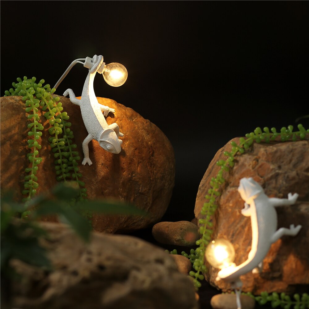 Tier Harz Eidechse Tischlampe LED 19cm Dimmbar Design