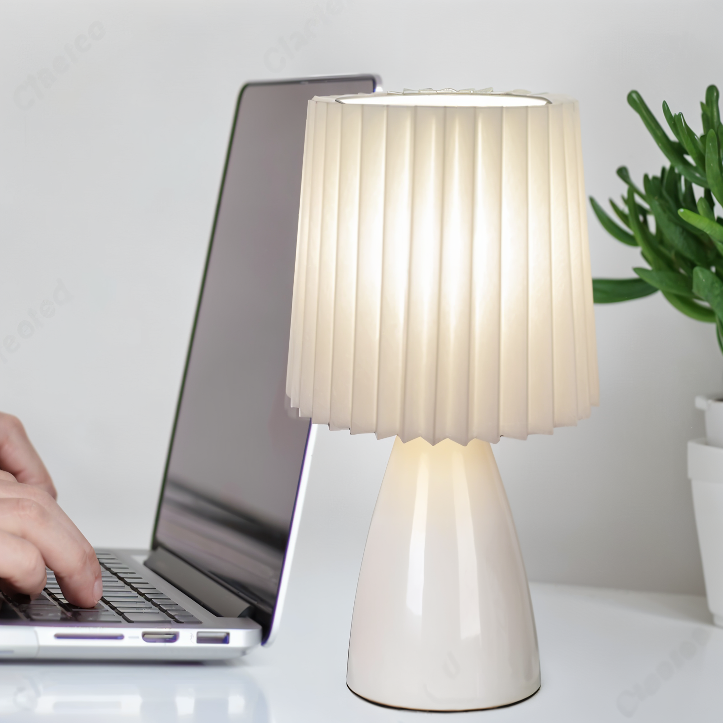 ConePleated Tischleuchte - LED Keramik Milkshake Schreibtischlampe