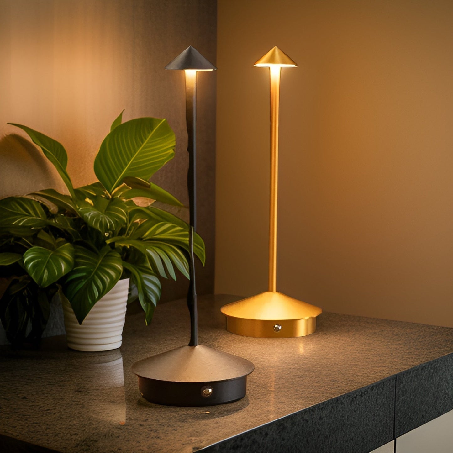 Smart VersaLight - Wiederaufladbare Touch-LED-Lampe für Ästhetikräume