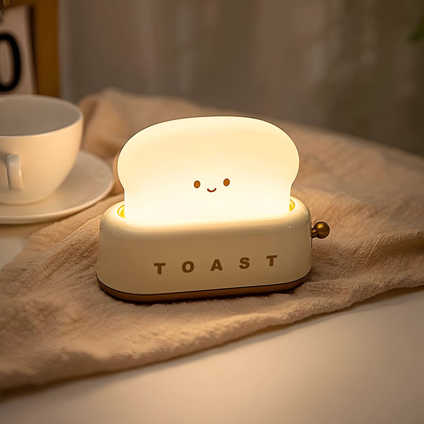 TinyToast Tischlampe - Tragbares Brotbackautomaten-Nachtlicht - Dimmbare LED-Lampe