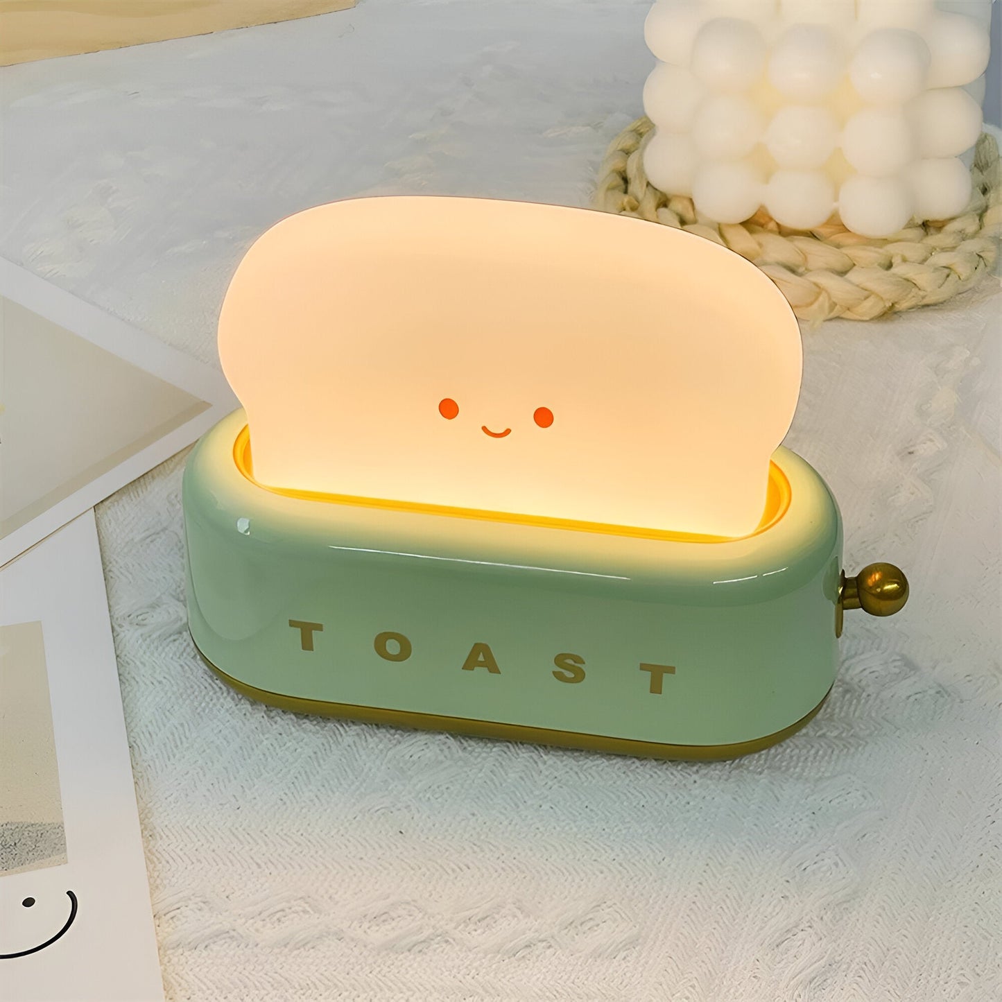 TinyToast Tischlampe - Tragbares Brotbackautomaten-Nachtlicht - Dimmbare LED-Lampe