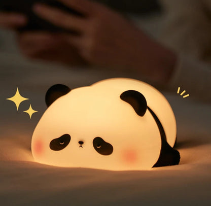 CuddlePanda Nachtlicht - Bunter LED-Panda für Kinder