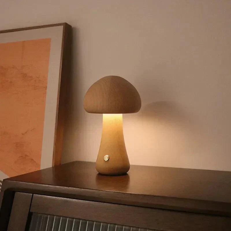 Mushglow Wireless Mushroom Tischlampe | Holz & Schaum, Helligkeitsanpassung, USB, Wiederaufladbar