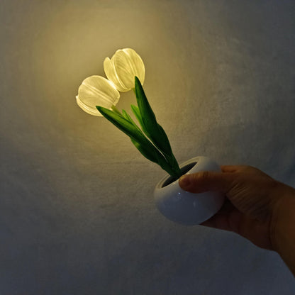 Moderne kreative Simulation Tulpen-Pfingstrose LED Nachtlicht Tischlampe