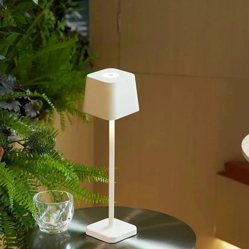 ÉclairezAvecStyle - Moderne drahtlose Stehlampe mit LED-Beleuchtung