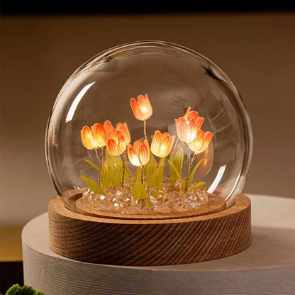 Handgemachte Tulpen-Nachtlampe mit zartem Glasdeckel | Elegante Stimmungsbeleuchtung - TulipGlass