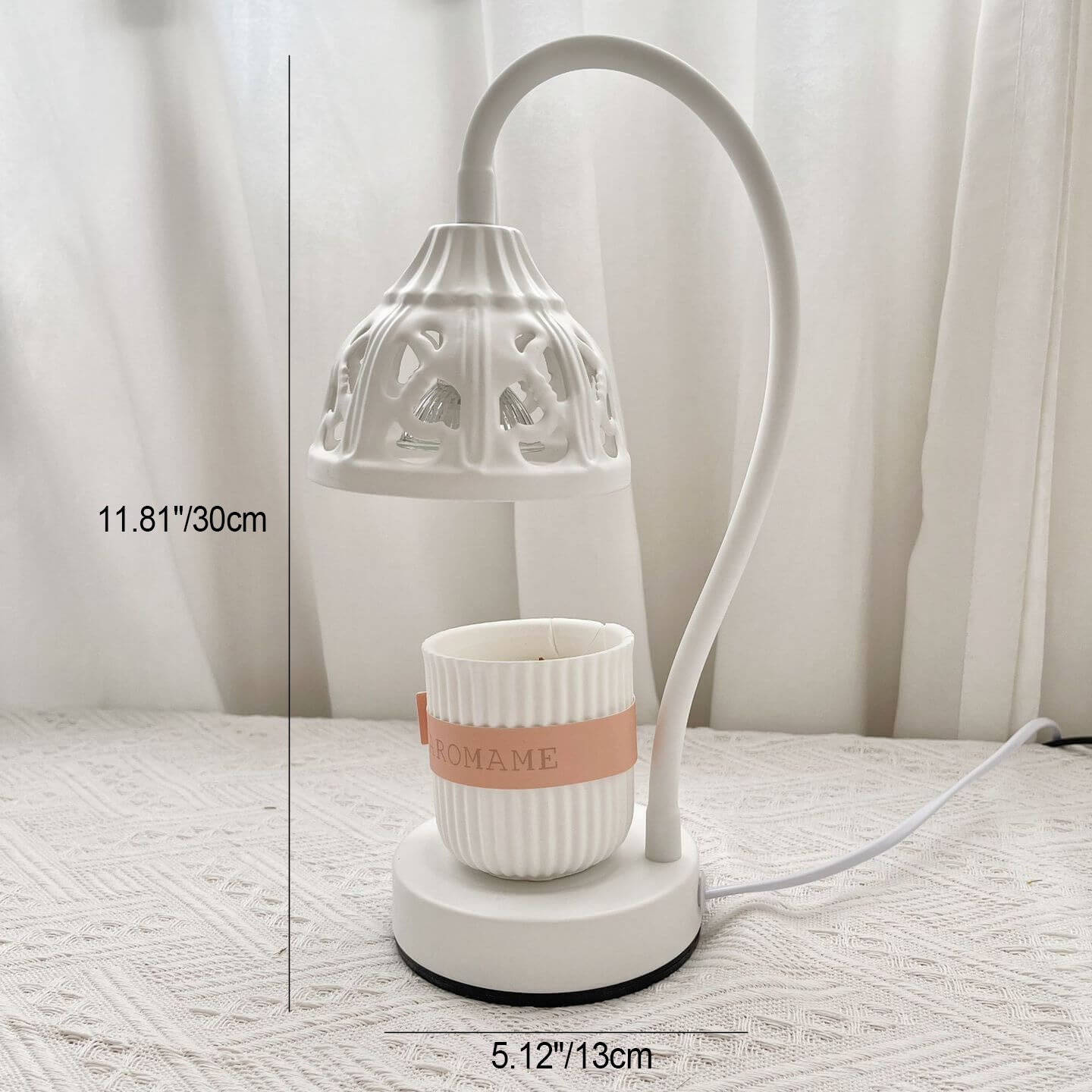 Europäischer Stil Hohles Runddesign Metall 1-Lampe schmelzende Wachstischlampe