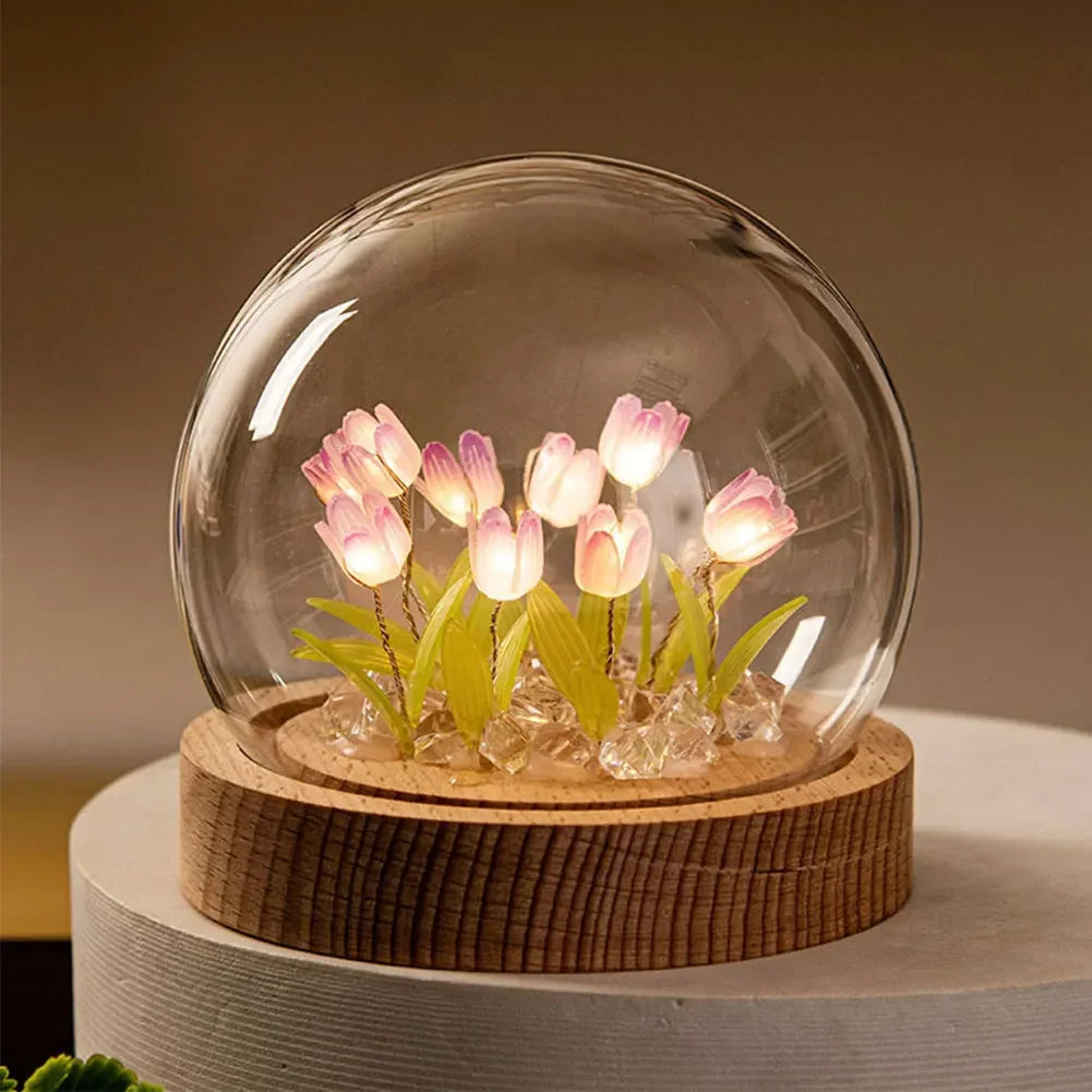 Handgemachte Tulpen-Nachtlampe mit zartem Glasdeckel | Elegante Stimmungsbeleuchtung - TulipGlass