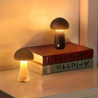 Mushglow Wireless Mushroom Tischlampe | Holz & Schaum, Helligkeitsanpassung, USB, Wiederaufladbar