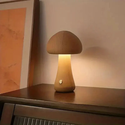 Mushglow Wireless Mushroom Tischlampe | Holz & Schaum, Helligkeitsanpassung, USB, Wiederaufladbar