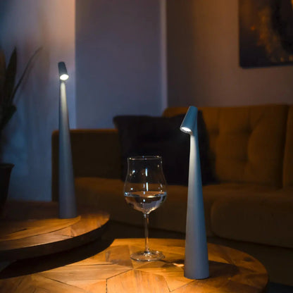 Kabellose LED Lampe im minimalistischen Design | Tischlampe