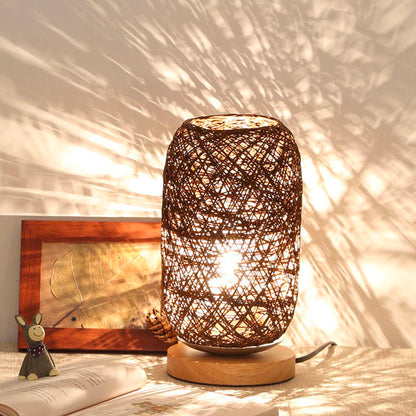 Rattan- und Holz-Nachttischlampe