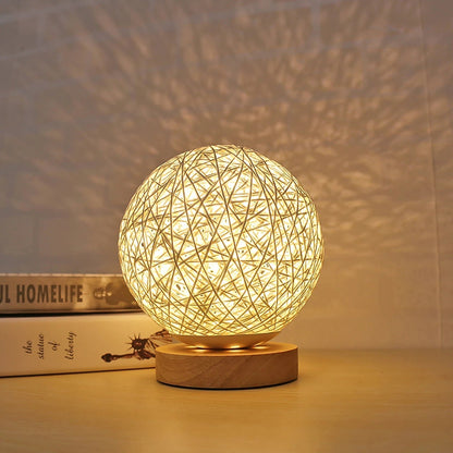 Rattan Kugel Nachttischlampe